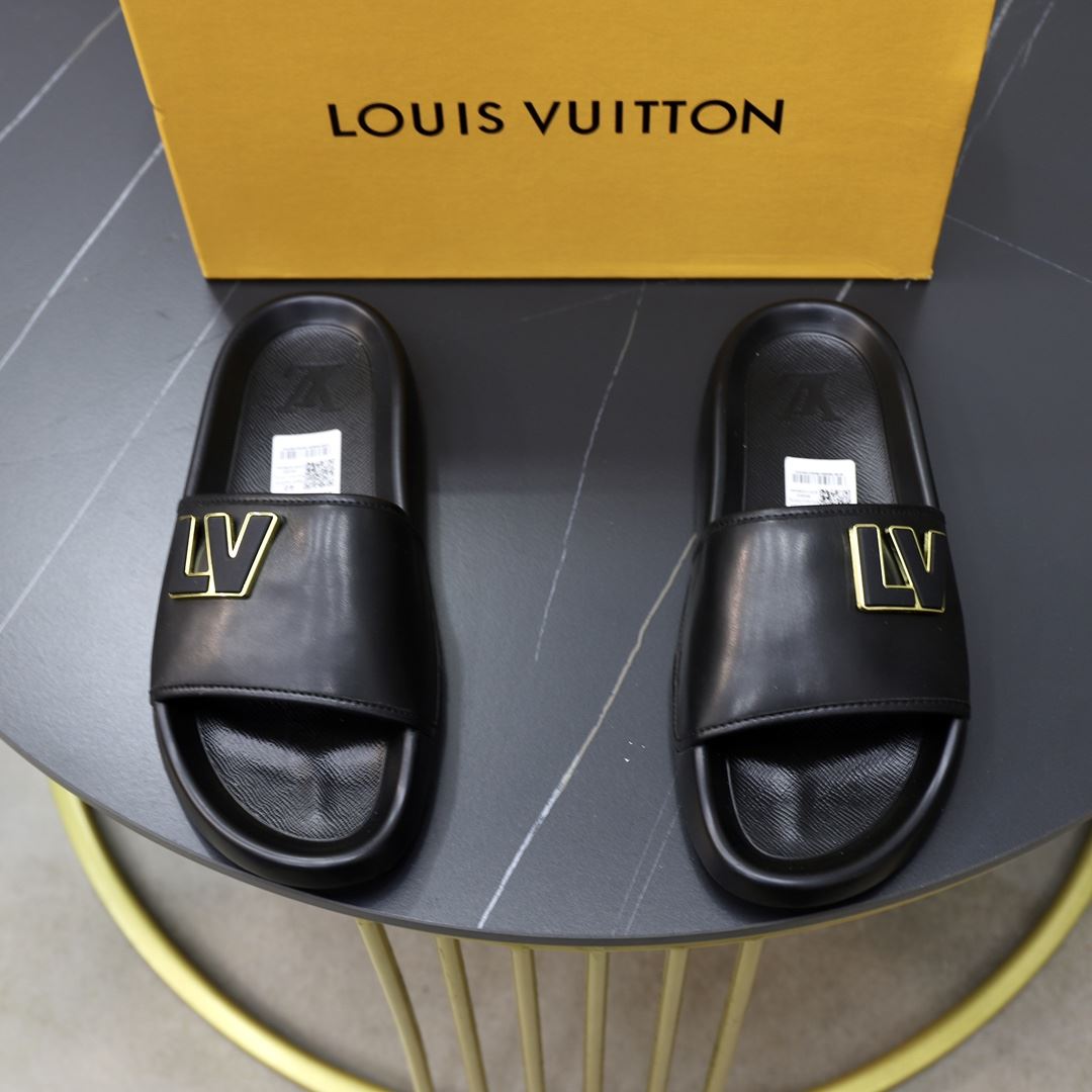 Louis Vuitton Slippers